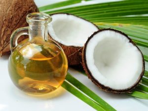 Coconut-and-Coconut-Oil-1020x765